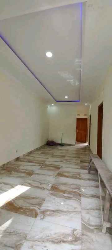 dijual rumah sleman barat