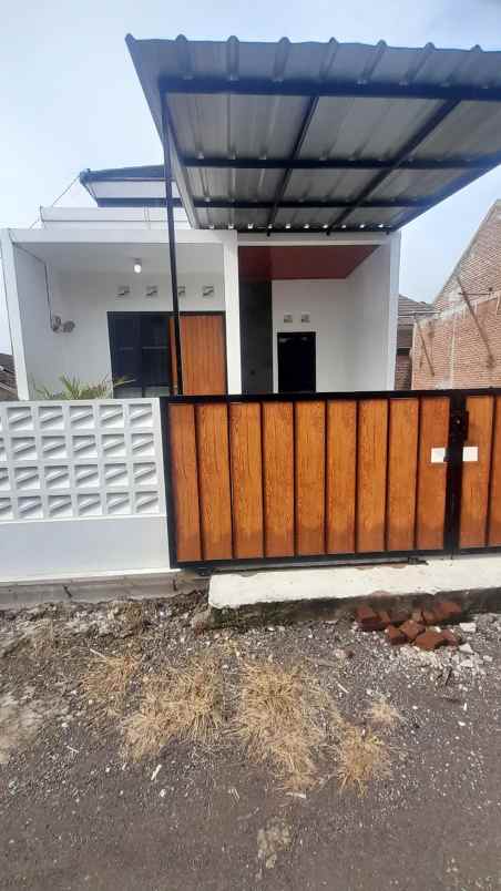 dijual rumah soreang