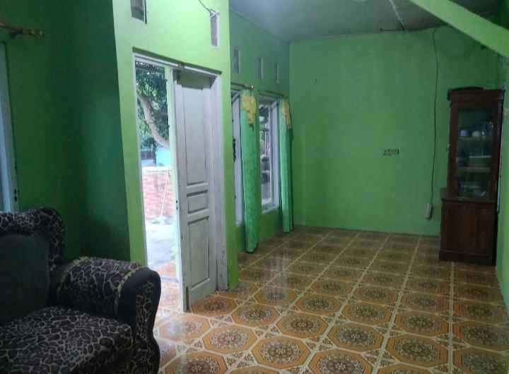 dijual rumah strategis pinggir jalan raya desa