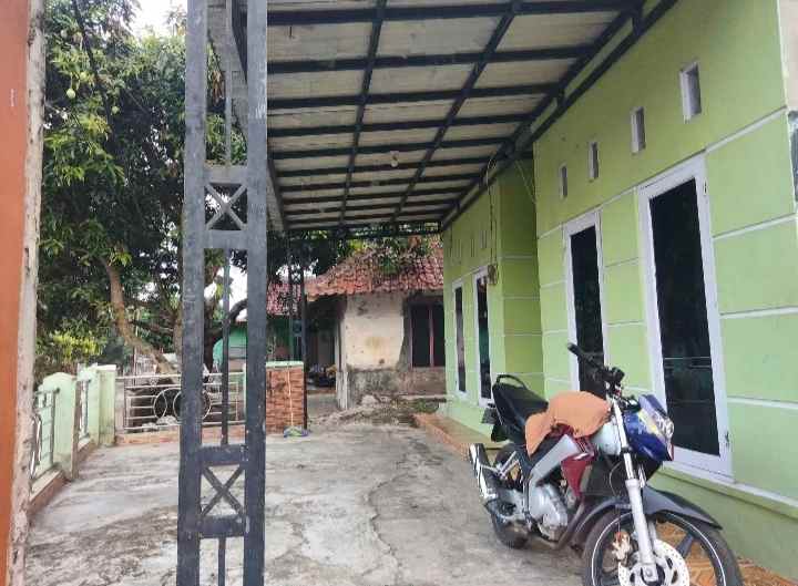 dijual rumah strategis pinggir jalan raya desa