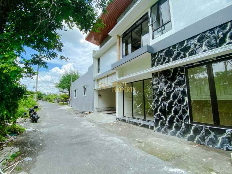 dijual rumah sukoharjo kec ngaglik kab