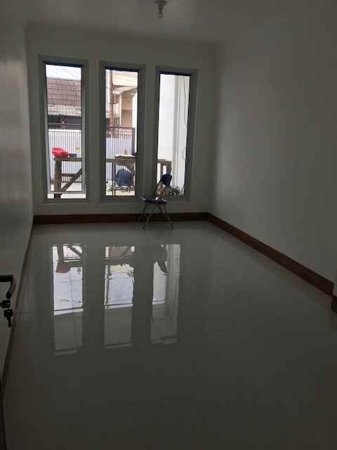 dijual rumah sumagung kelapa gading
