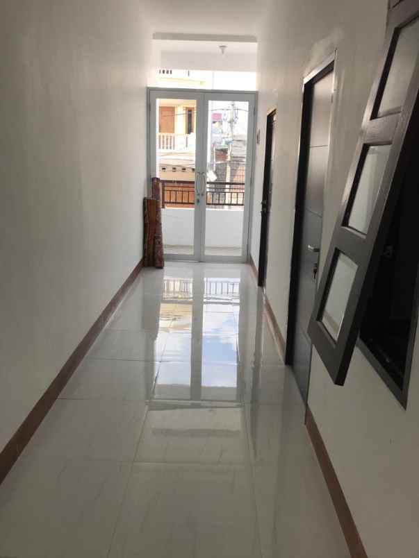 dijual rumah sumagung kelapa gading