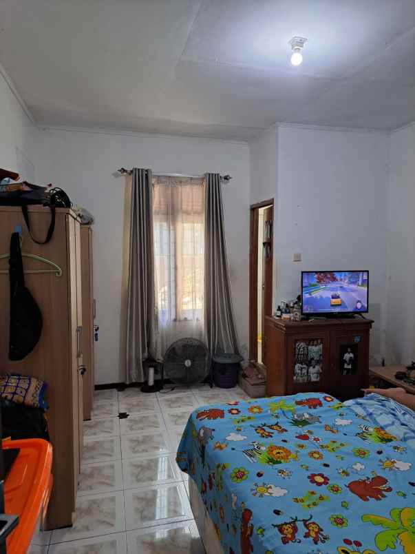 dijual rumah suryalaya buahbatu