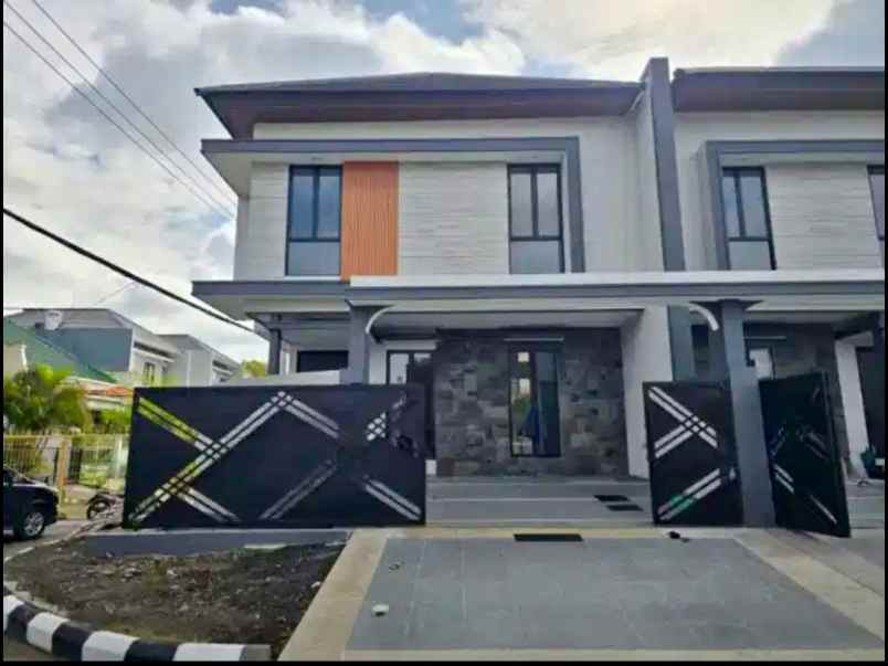 dijual rumah sutorejo prima