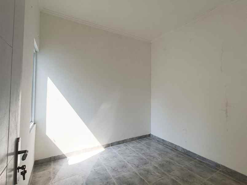 dijual rumah tajur halang bogor