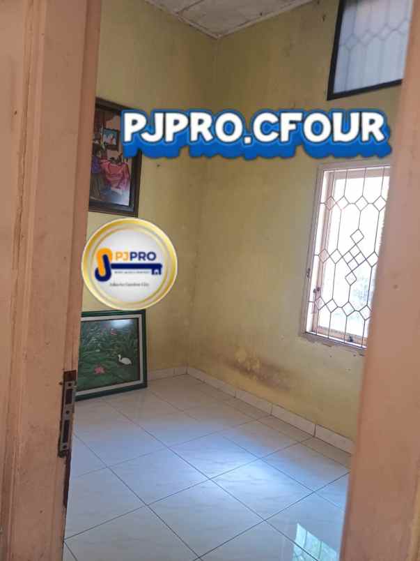 dijual rumah taman harapan baru