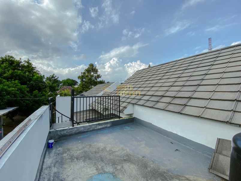 dijual rumah tamanmartani kalasan