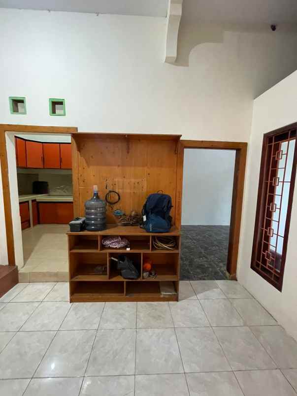 dijual rumah telaga mas bekasi