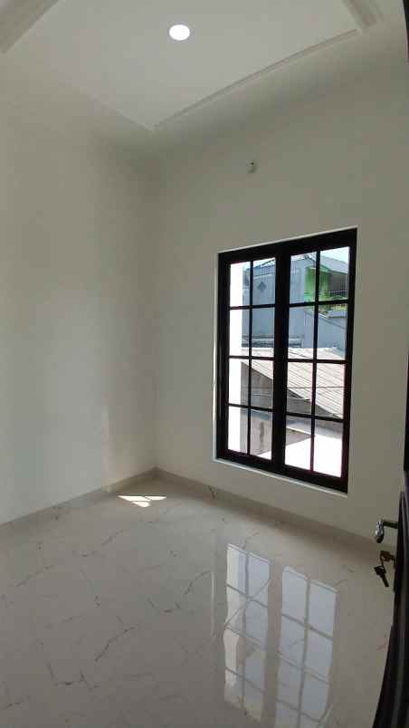 dijual rumah tirtajaya 5 menit stasiun