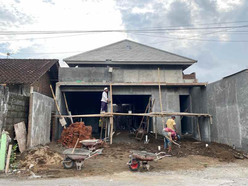 dijual rumah tundan purwomartani