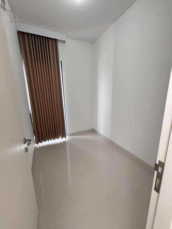 dijual rumah villa kota batu dekat bns