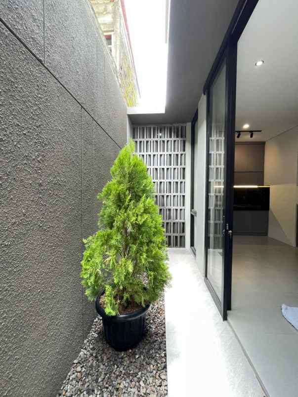 dijual rumah wedomartani ngemplak