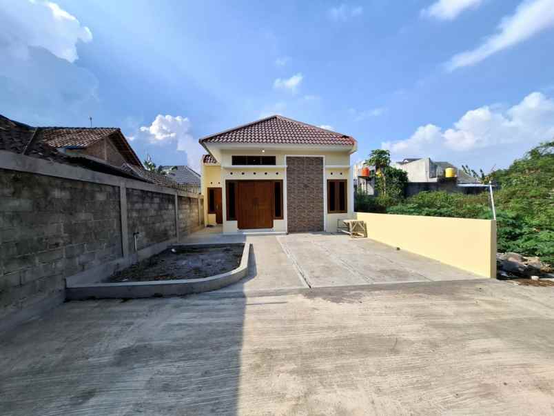 dijual tanah 1 5 km jl piyungan prambanan