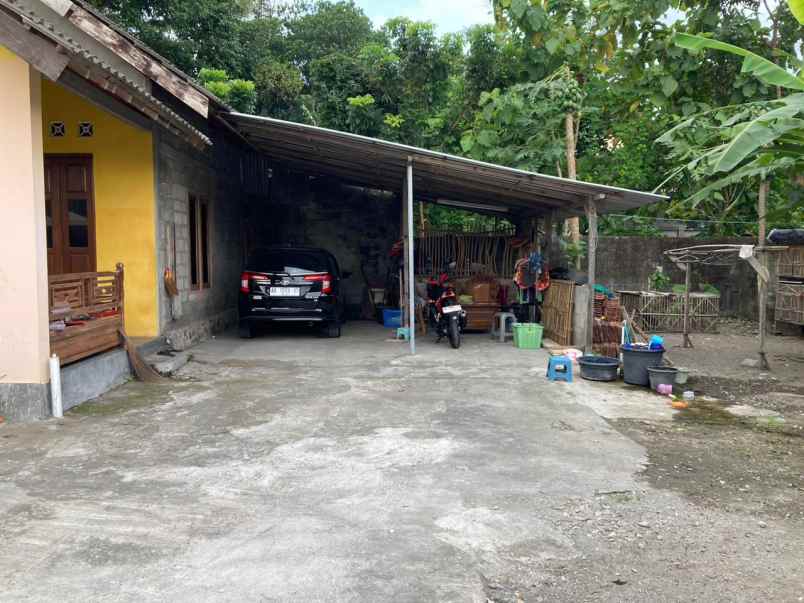 dijual tanah bonus rumah dekat kampus uii