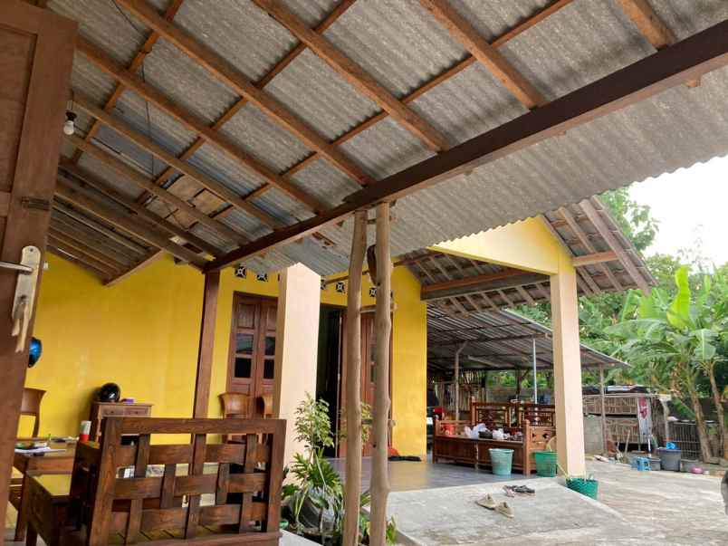 dijual tanah bonus rumah dekat kampus uii