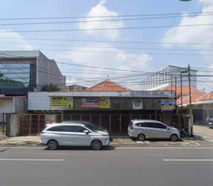 dijual tanah dan bangunan di dr cipto semarang