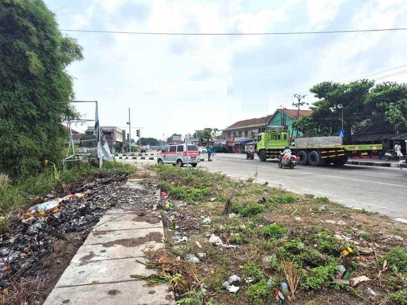 dijual tanah jalan raya setu bekasi