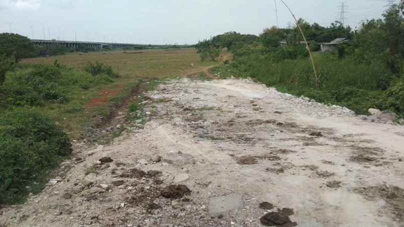 dijual tanah jalan raya sriamur