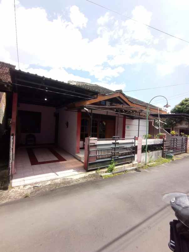 dijual tanah jl kaliurang km 10 gentan