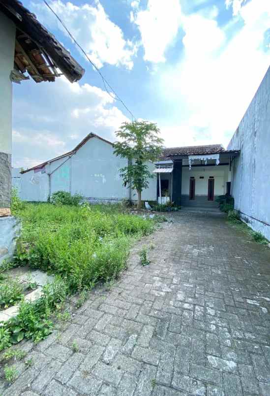 dijual tanah jl kaliurang km 8