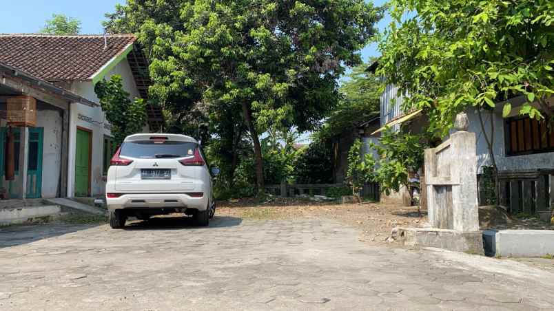 dijual tanah jl kepuhsari maguwoharjo