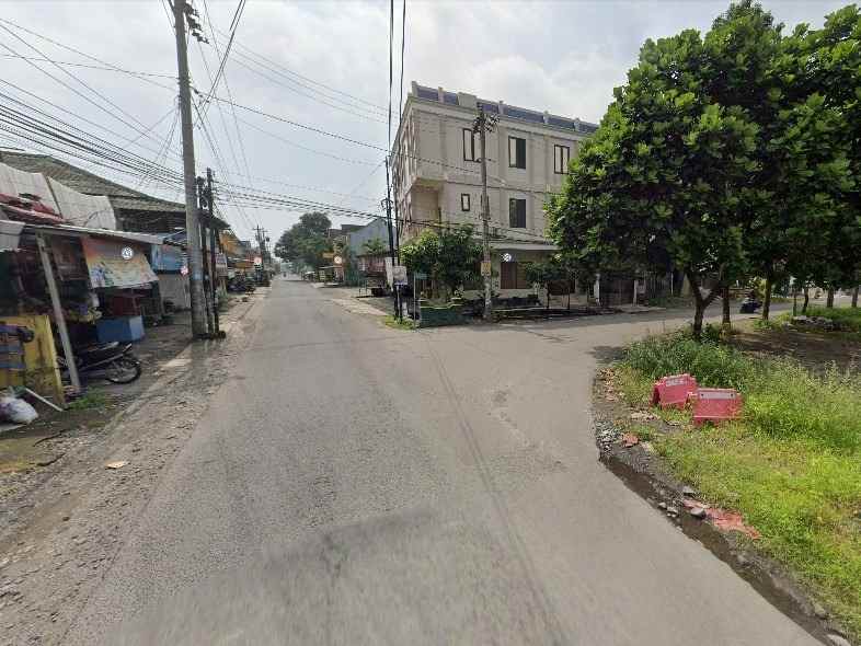 dijual tanah jl kepuhsari maguwoharjo