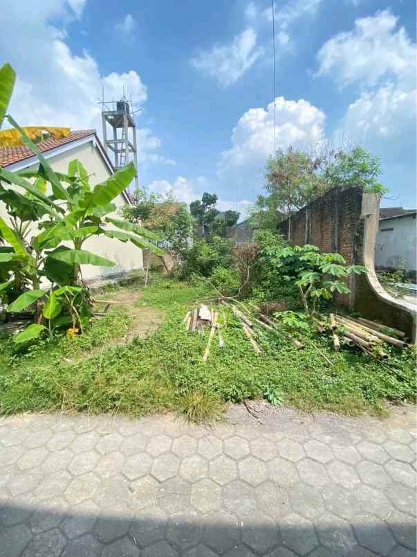 dijual tanah jl magelang