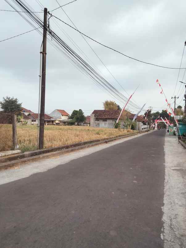 dijual tanah jl rajawali dayakan