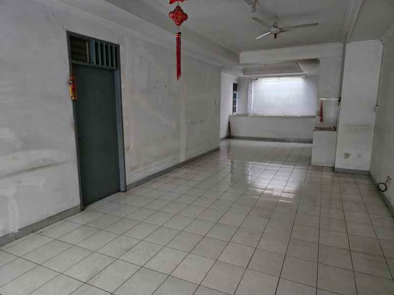 dijual tanah jl raya serpong pakulonan