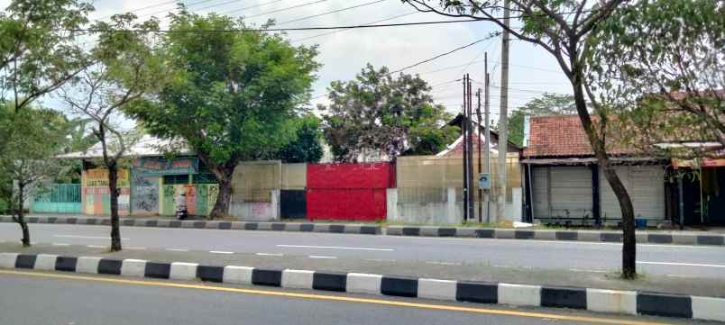 dijual tanah jl ringroad selatan no 15