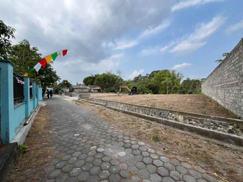 dijual tanah kadipuro timur jl palagan