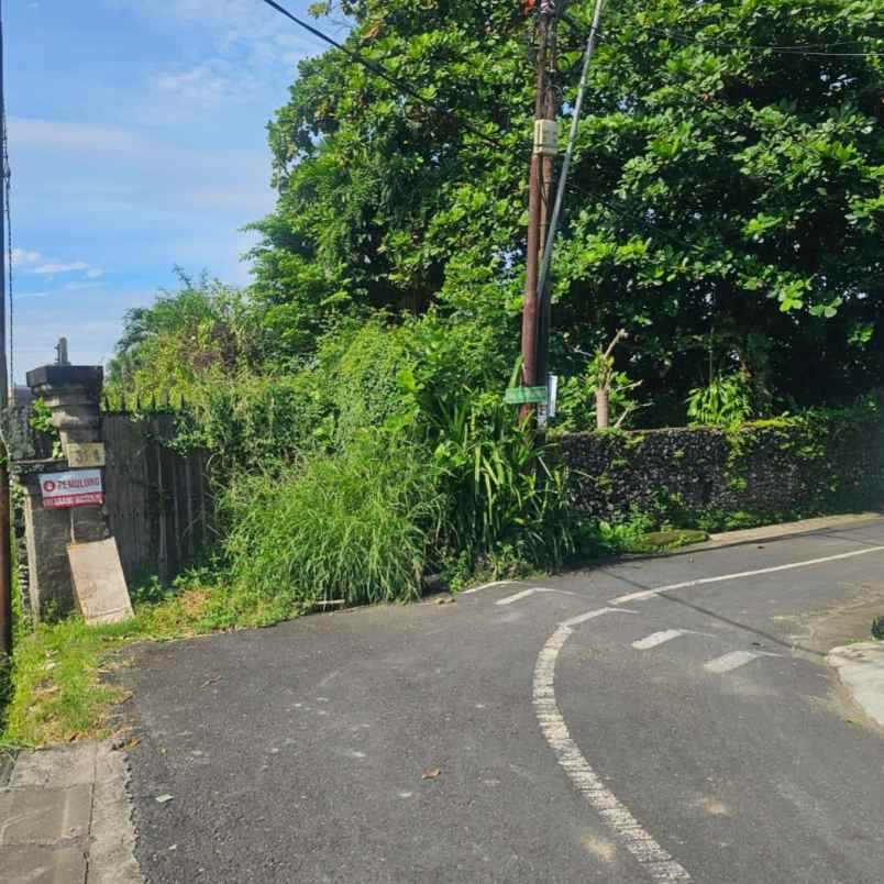 dijual tanah kuwum