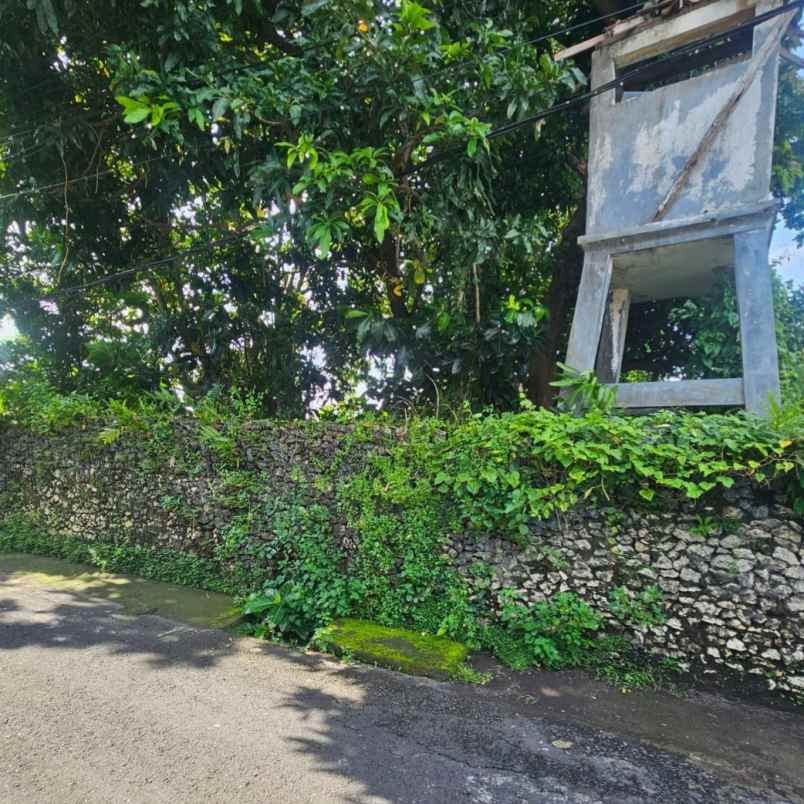 dijual tanah kuwum