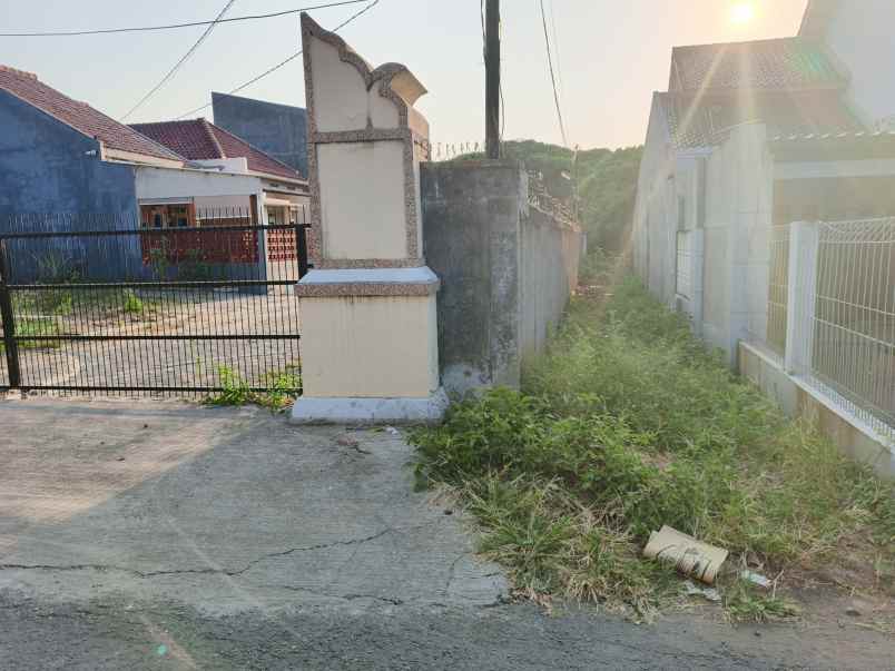 dijual tanah munjul lama
