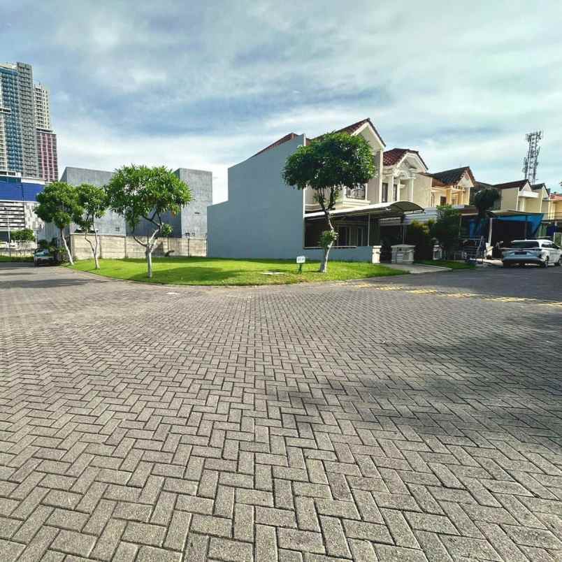 dijual tanah pakuwon city sorrento