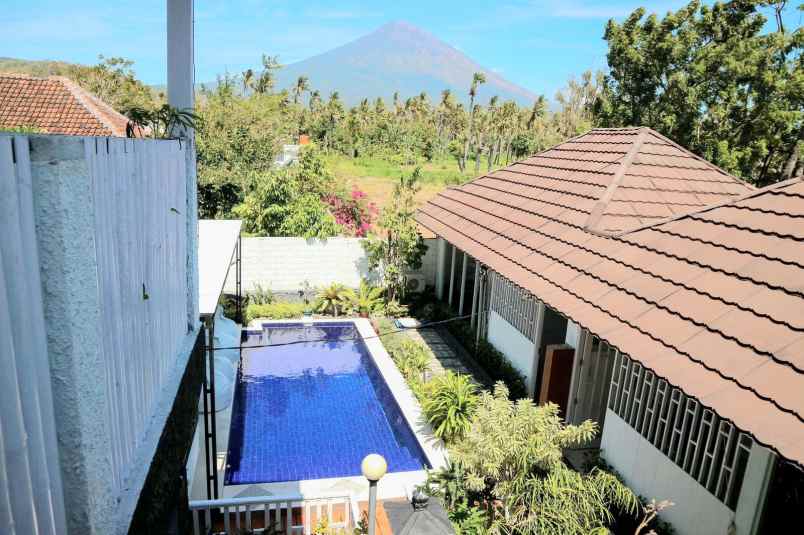 dijual villa abang karangasem bali