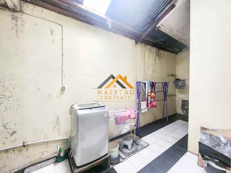 dijual villa komplek cemara asri jalan manggis