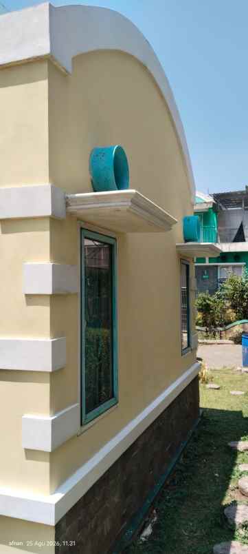dijual villa kota bunga cipanas