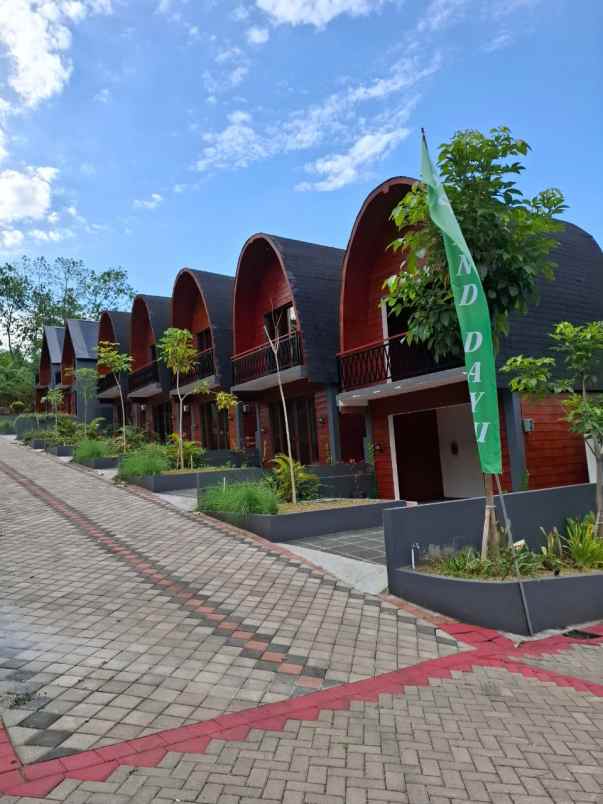 dijual villa prigen