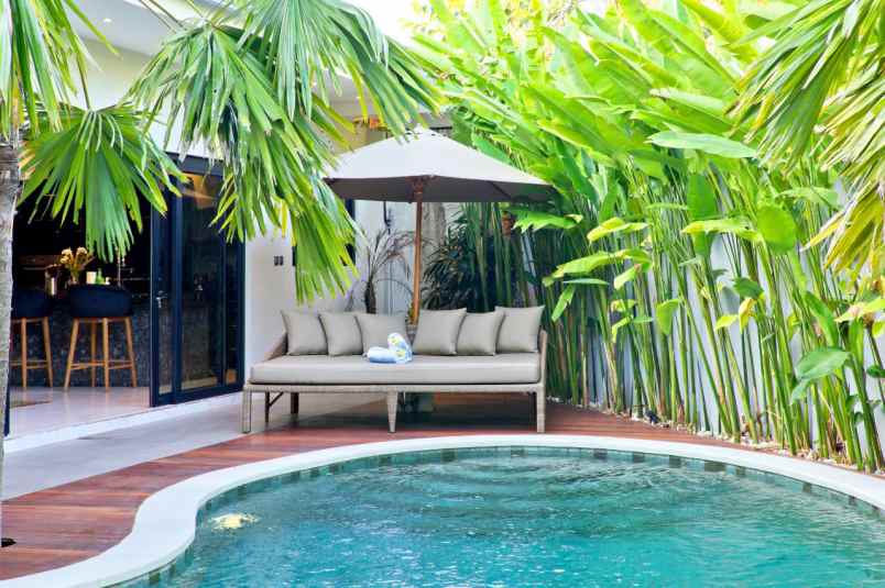 dijual villa seminyak