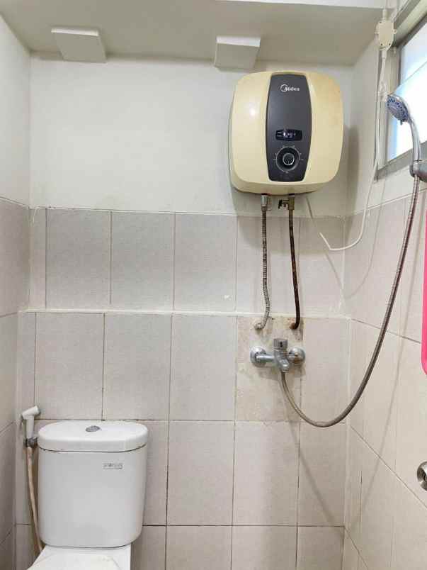 disewakan apartemen educity tower yale