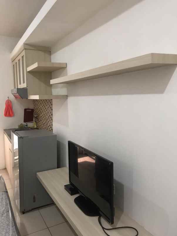 disewakan apartment greenbay tipe studio furnish