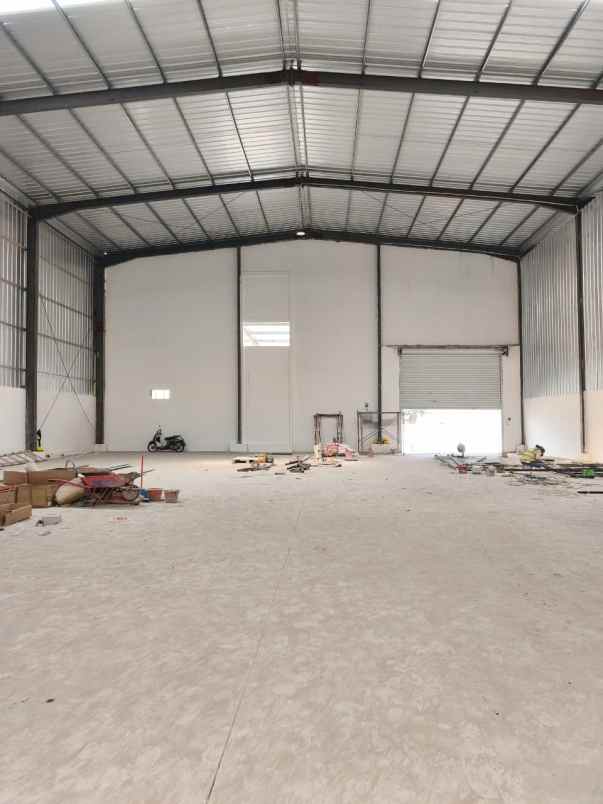 disewakan gudang baru di sepatan kab tangerang