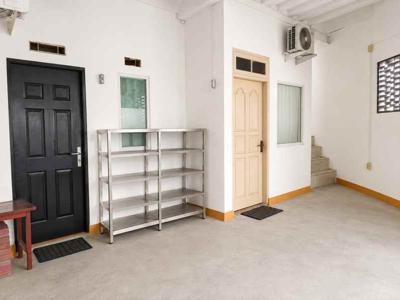 disewakan kost jl sultan ageng tirtasaya