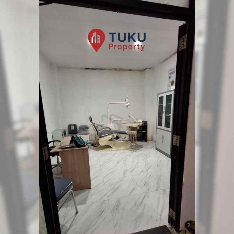 disewakan ruko 3 lantai di kebayoran lama