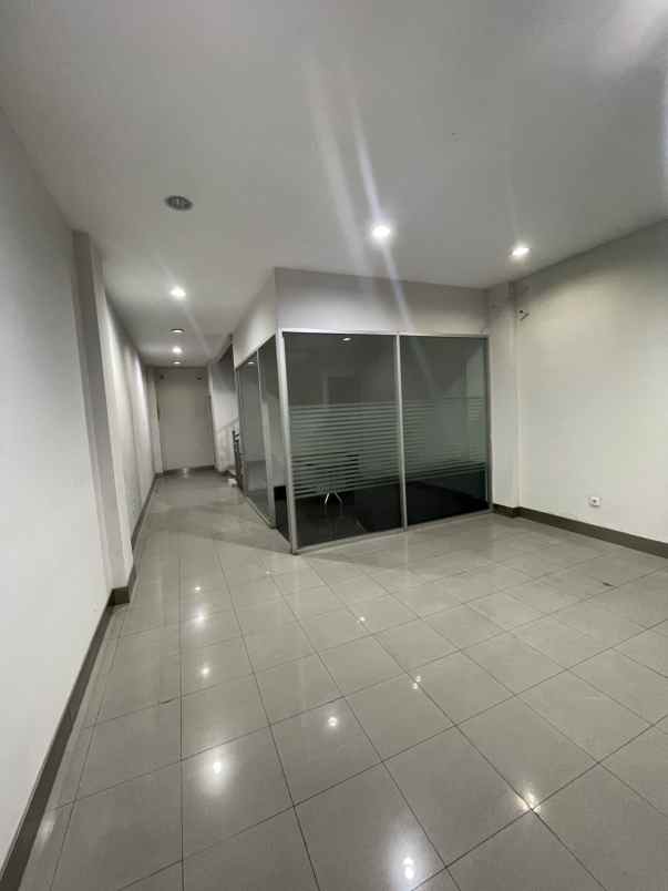 disewakan ruko gudang kantor jalan mampang prapatan