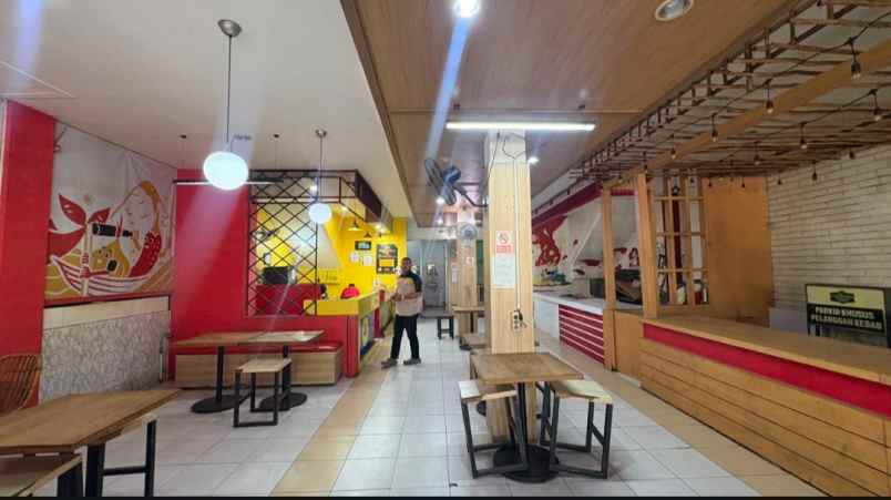 disewakan ruko gudang kantor jalan nginden semolo
