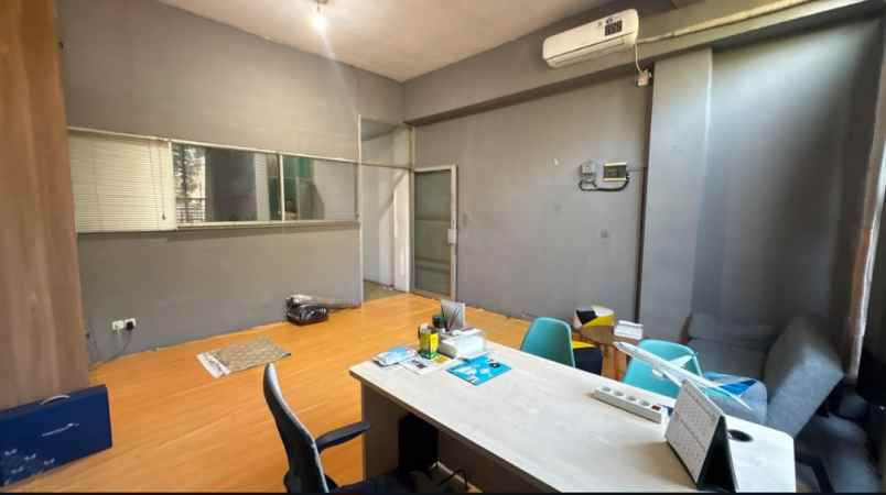disewakan ruko gudang kantor jalan nginden semolo
