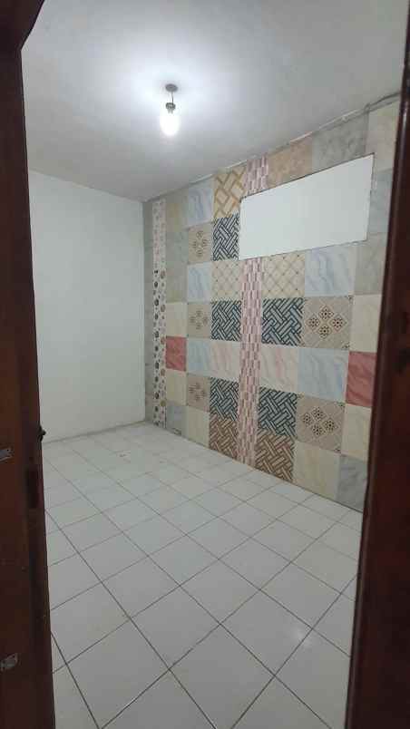 disewakan ruko gudang kantor kedung asem rungkut